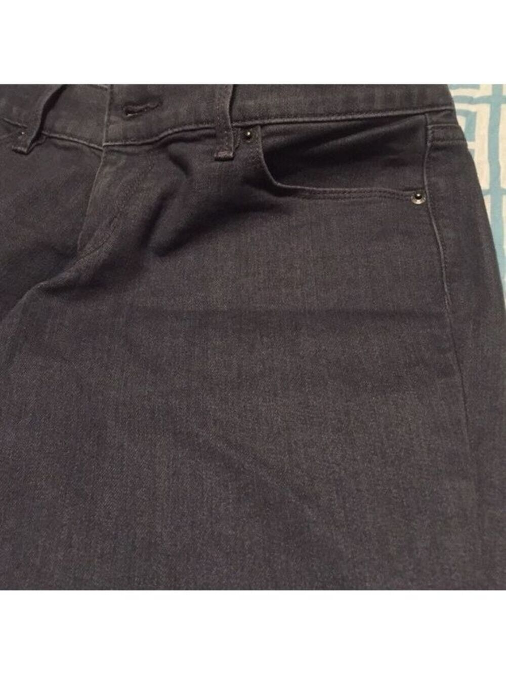 Grey legging jeans from The Limited - Picture 4 of 4